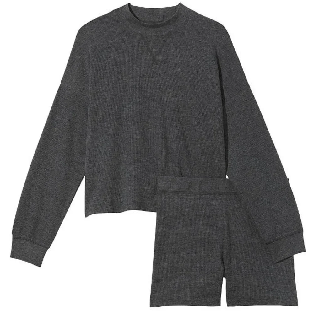 L VICTORIA'S SECRET Glow Waffle Pullover Bike Short Set Comfy Cute NWT - Picture 4 of 4